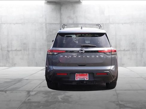 Certified 2025 Nissan Pathfinder SV w/ SV Premium Package FWD image 6