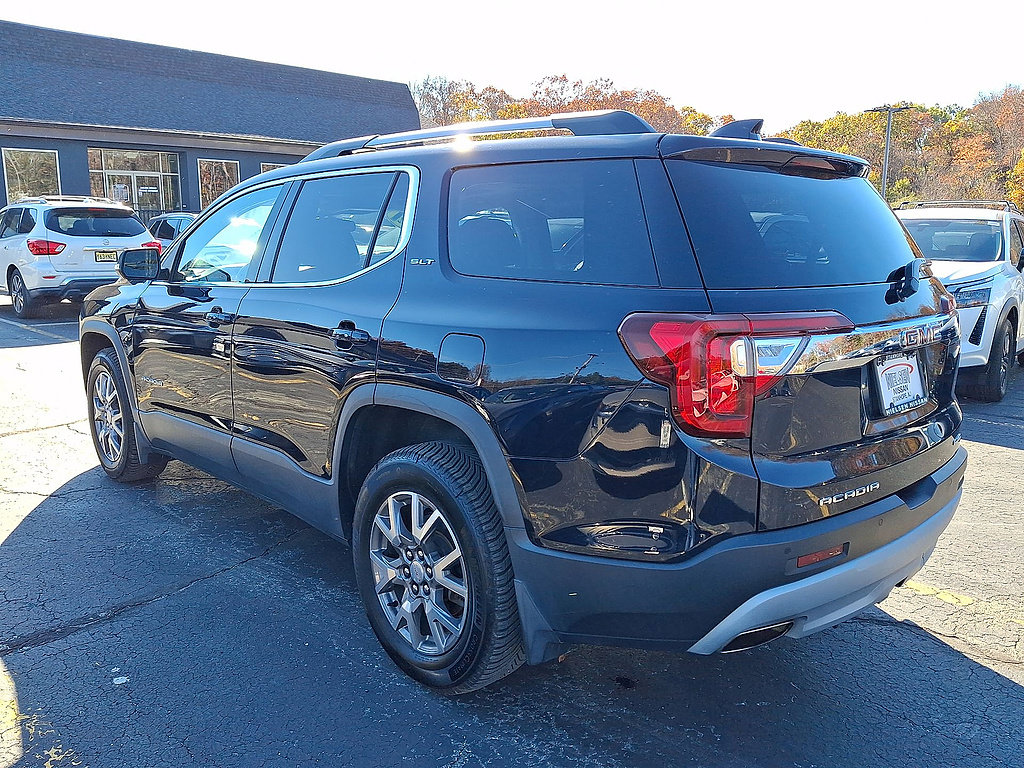 Used 2021 GMC Acadia SLT AWD/4WD image 22