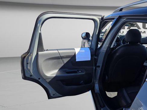 Used 2018 MINI Cooper Countryman ALL4 image 21