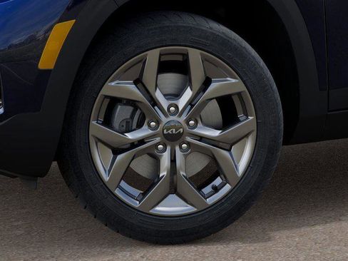 New 2026 Kia Seltos LX image 9