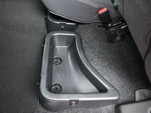 Used 2022 Nissan Frontier S w/ Technology Package image 30