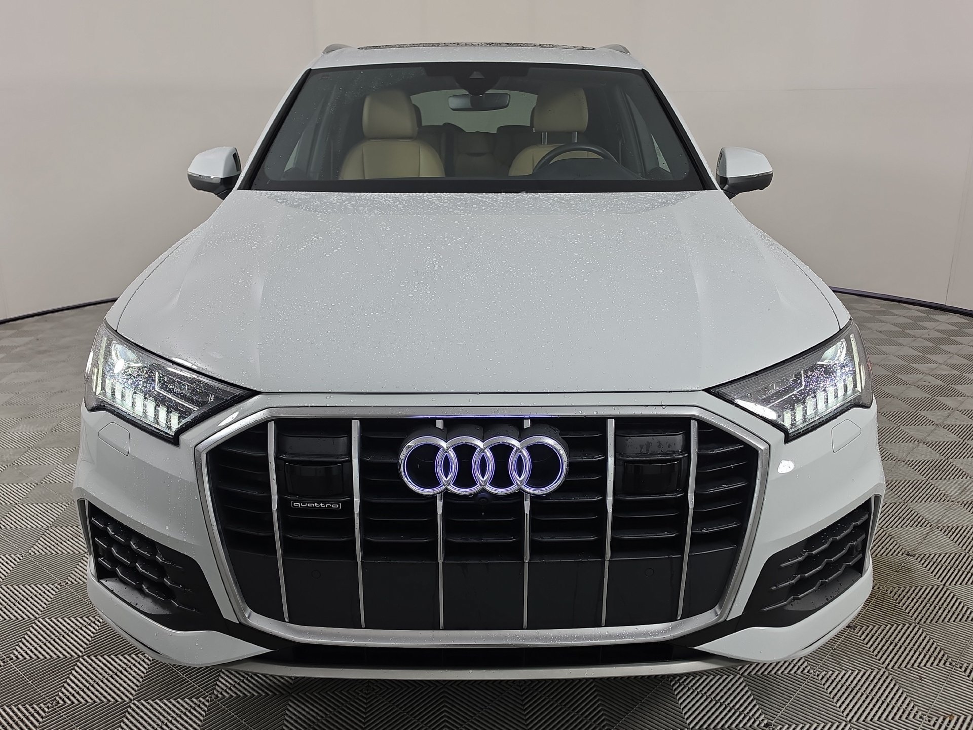 Used 2023 Audi Q7 3.0T Premium Plus AWD/4WD image 35