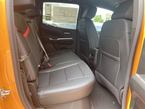 New 2025 Chevrolet Colorado Z71 w/ Technology Package image 12