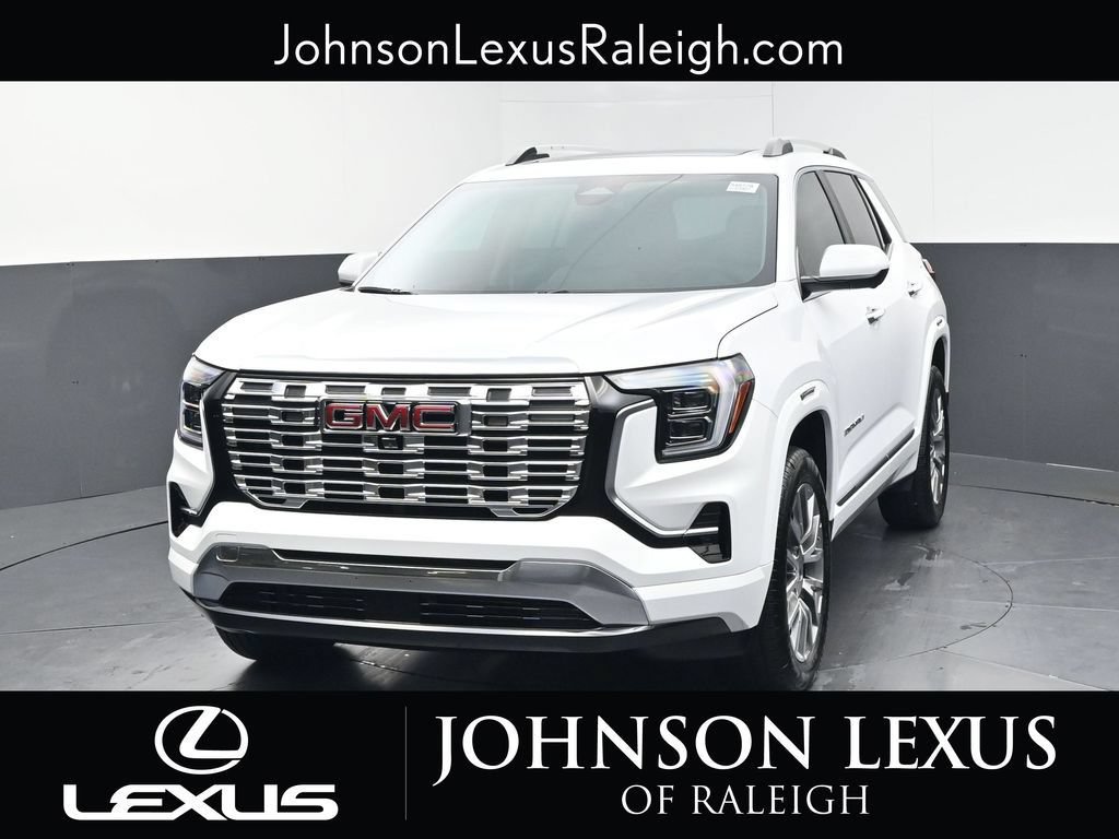 Used 2026 GMC Terrain Denali w/ LPO, Floor Liner Package AWD/4WD image 5
