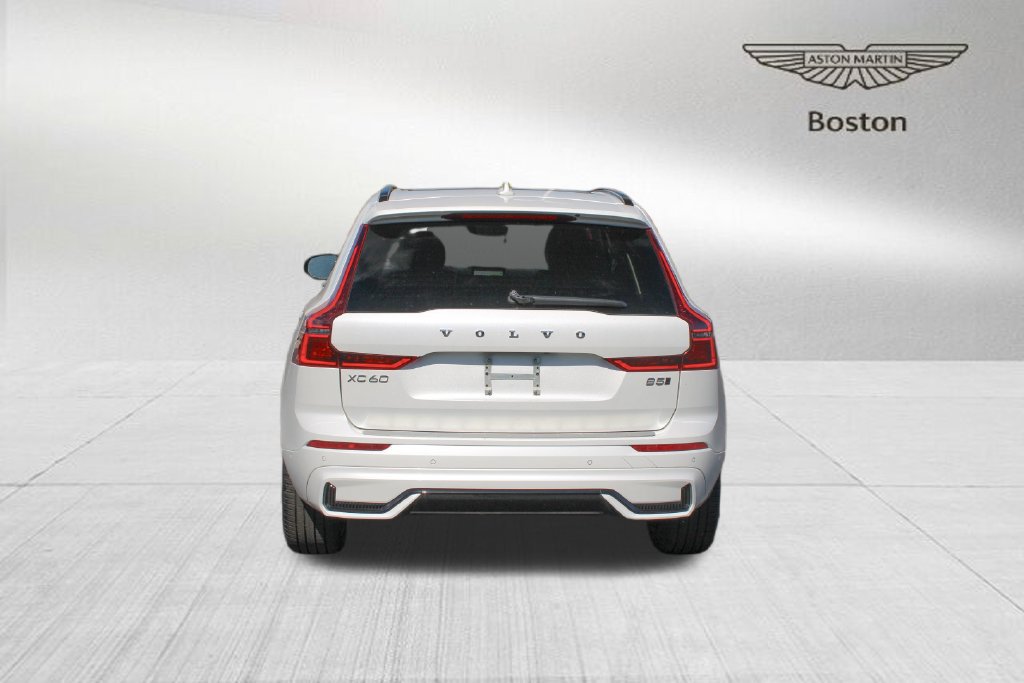 Used 2026 Volvo XC60 B5 Ultra AWD/4WD image 6