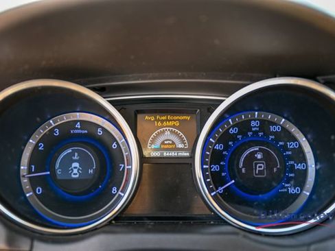 Used 2014 Hyundai Sonata Limited w/ Technology Package 05 FWD image 9