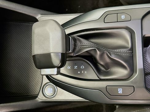 Used 2025 Kia K4 LXS image 25