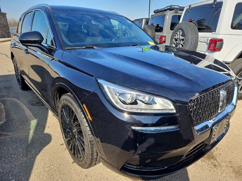 Used 2021 Lincoln Corsair Reserve w/ Equipment Group 201A image 3