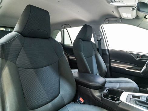 Used 2024 Toyota RAV4 LE image 14