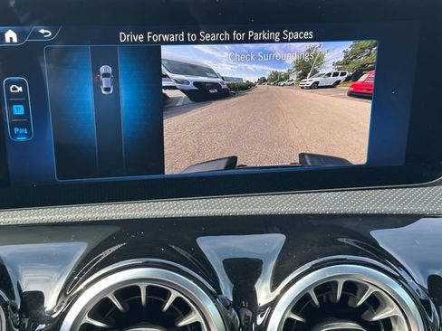 Used 2025 Mercedes-Benz CLA 250 4MATIC image 24