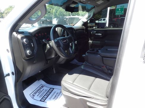Used 2024 GMC Sierra 1500 Pro w/ Pro Value Package AWD/4WD image 16