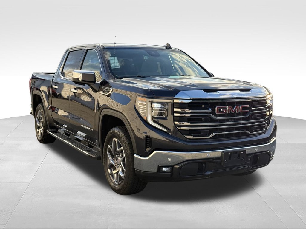 Used 2025 GMC Sierra 1500 SLT w/ SLT Premium Plus Package AWD/4WD image 6