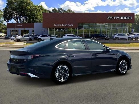 New 2026 Hyundai Sonata SEL AWD/4WD image 8