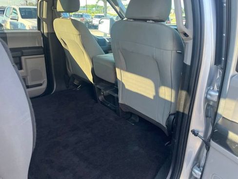 Used 2016 Ford F150 4x4 SuperCrew image 12
