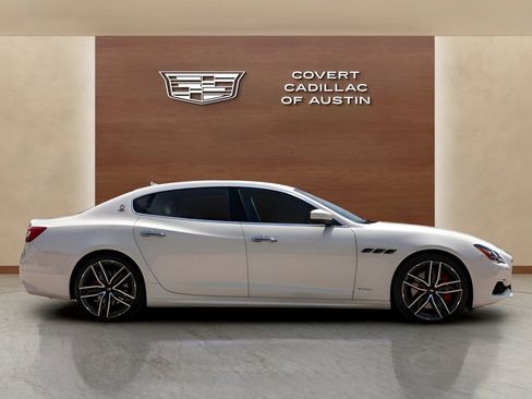 Used 2019 Maserati Quattroporte GTS GranLusso RWD image 36