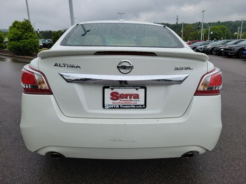 Used 2013 Nissan Altima 3.5 SL FWD image 24