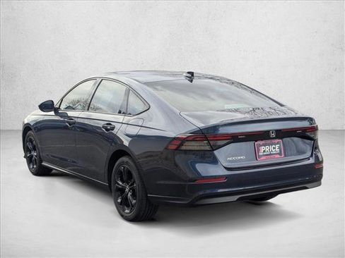 Certified 2025 Honda Accord SE image 8