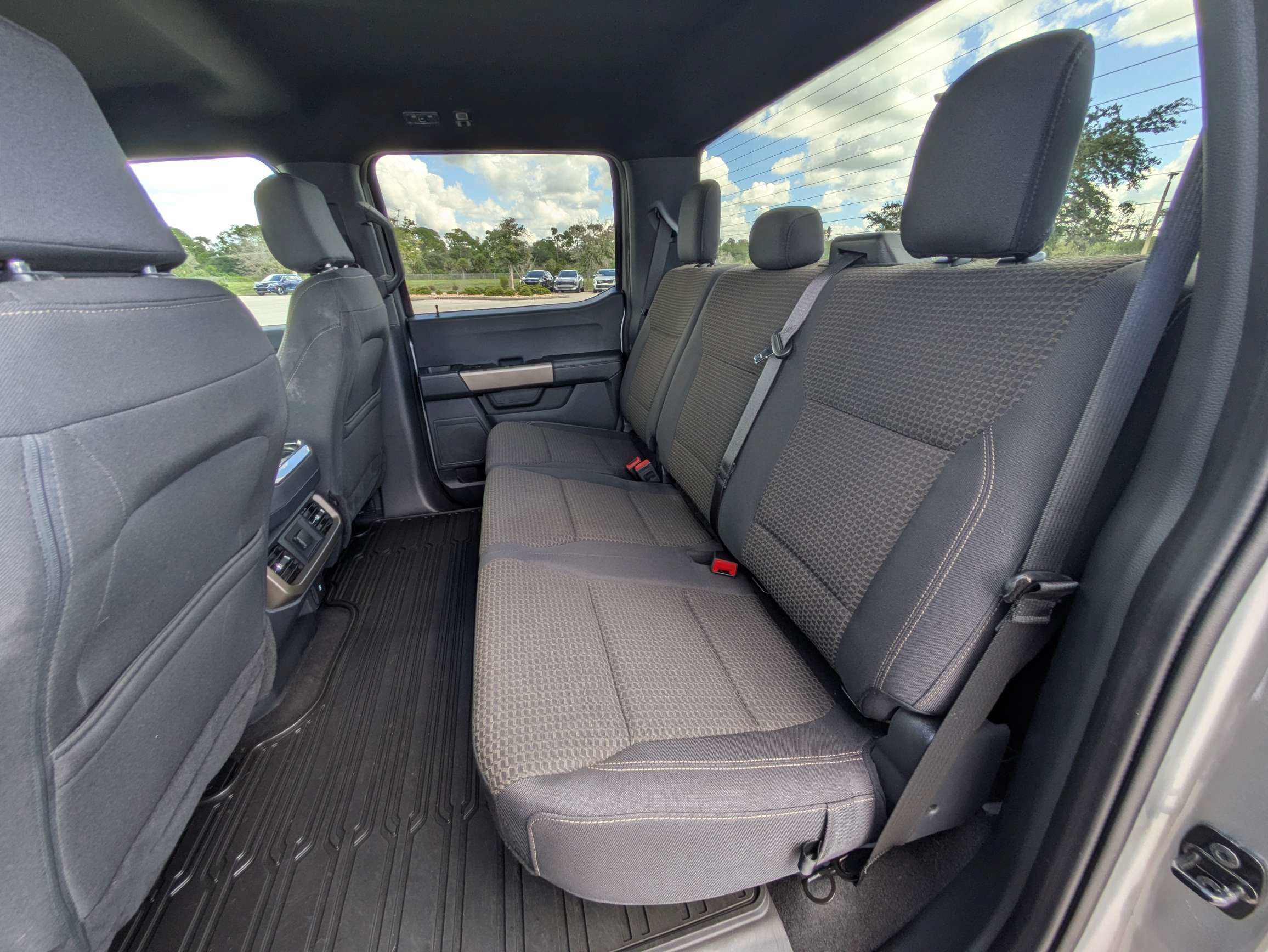 Used 2024 Ford F150 STX w/ Equipment Group 201A FX4 AWD/4WD image 15