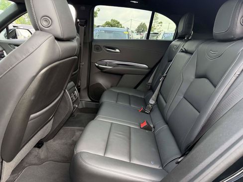 Certified 2023 Cadillac XT4 Luxury w/ Cold Weather Package AWD/4WD image 13