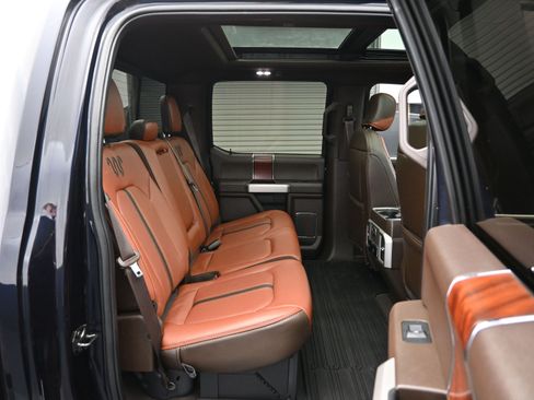 Used 2022 Ford F350 King Ranch w/ Chrome Package image 11