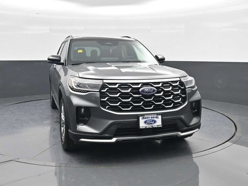 New 2026 Ford Explorer Platinum image 2