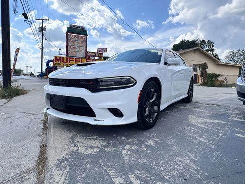 Used 2019 Dodge Charger GT image 6
