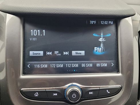 Used 2017 Chevrolet Cruze LT image 25