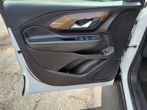 Used 2018 GMC Terrain SLE w/ Driver Convenience Package AWD/4WD image 18