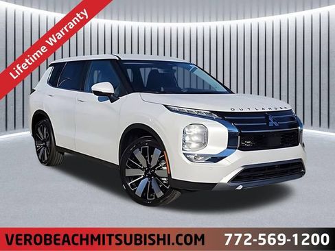 New 2026 Mitsubishi Outlander SE FWD image 1