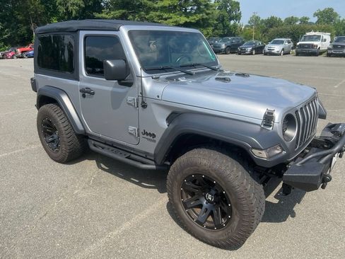 Used 2020 Jeep Wrangler Sport AWD/4WD image 6