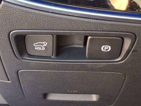 Used 2022 Genesis GV70 3.5T Sport w/ Sport Advanced Package image 29