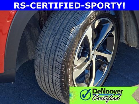 Used 2024 Chevrolet Trax RS image 31