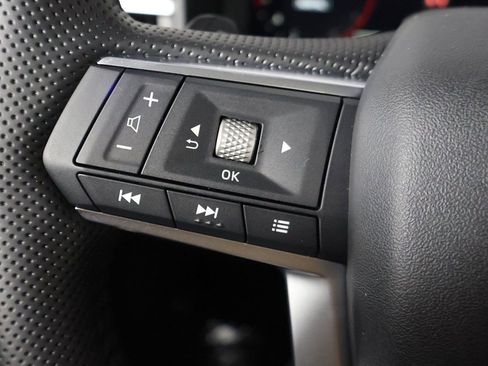 New 2026 Mitsubishi Outlander SE image 43