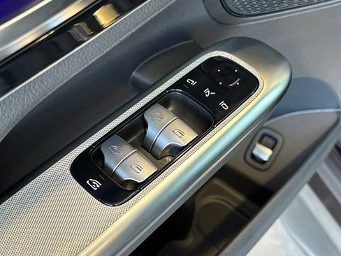 Certified 2026 Mercedes-Benz GLC 300 4MATIC image 23