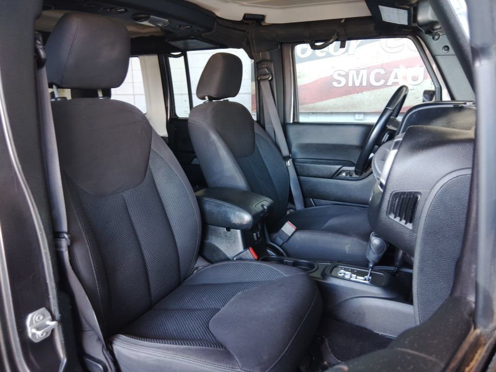 Used 2017 Jeep Wrangler Unlimited Sport AWD/4WD image 13
