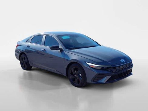 New 2026 Hyundai Elantra Sport FWD image 7