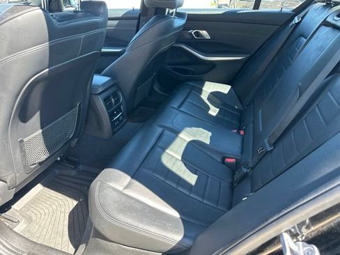 Used 2019 BMW 330i xDrive Sedan w/ Premium Package AWD/4WD image 19