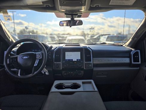 Used 2021 Ford F250 XLT image 9