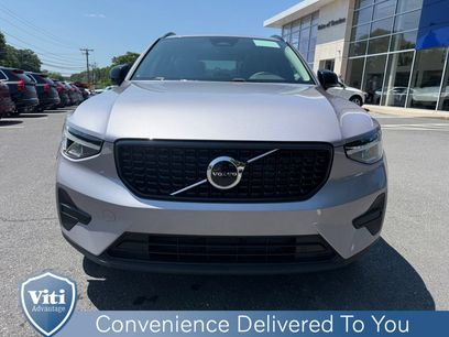 New 2026 Volvo XC40 B5 Core w/ Protection Package Premier