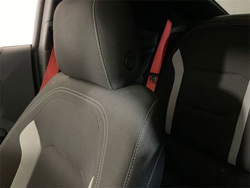 Used 2022 Chevrolet Camaro LT w/ RS Package image 12