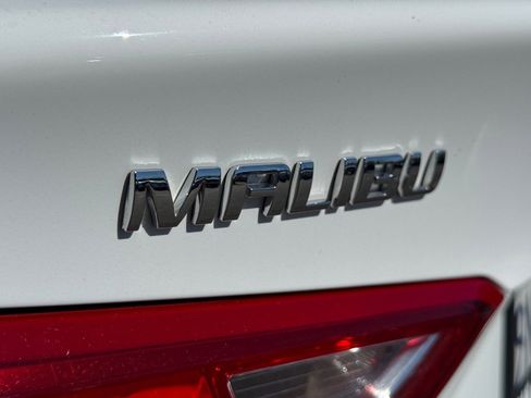 Used 2024 Chevrolet Malibu LT image 14