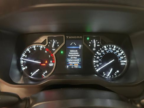 Used 2022 Toyota Tundra Limited w/ Power Package AWD/4WD image 19