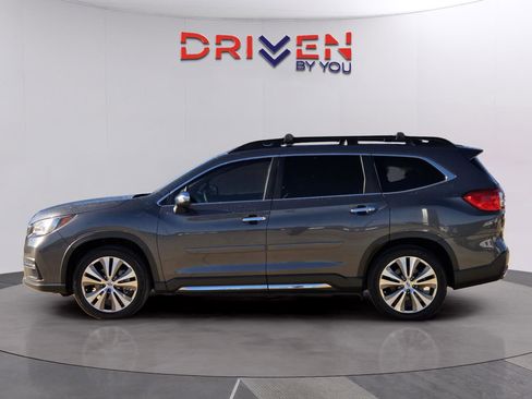 Used 2021 Subaru Ascent Touring image 2