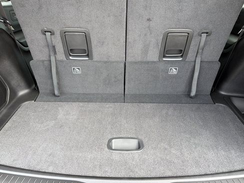 New 2026 Jeep Grand Cherokee L Limited w/ Limited Altitude Package AWD/4WD image 14