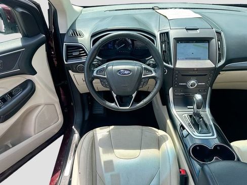 Used 2017 Ford Edge Titanium w/ Equipment Group 301A FWD image 24