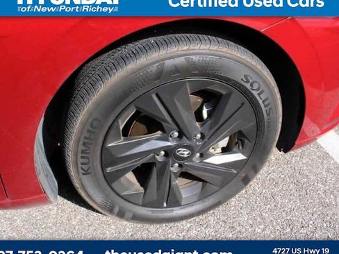 Certified 2023 Hyundai Elantra SEL image 5