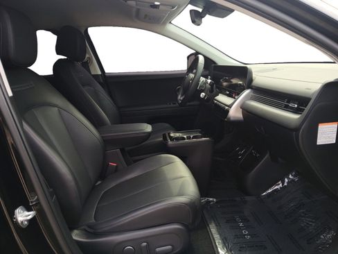 Used 2025 Hyundai Ioniq 5 SEL image 15