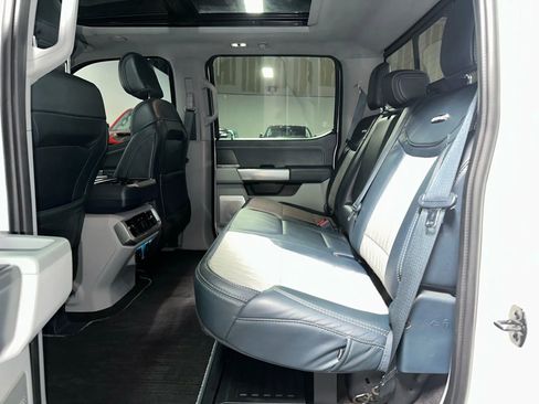 Used 2023 Ford F150 Limited image 7