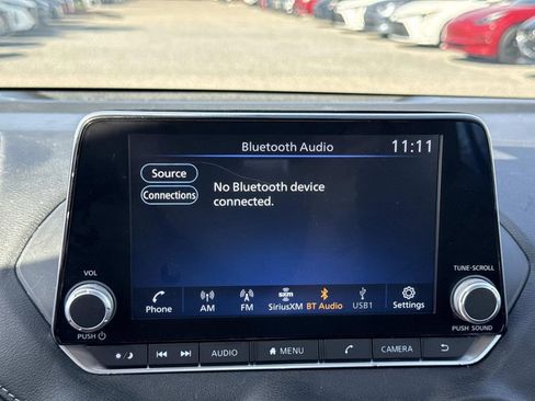 Certified 2024 Nissan Sentra SV image 21