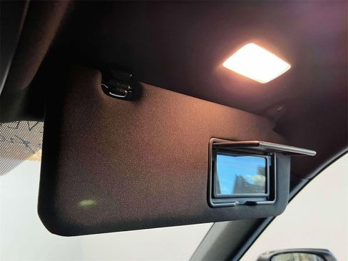 Used 2022 Toyota Highlander XSE image 35